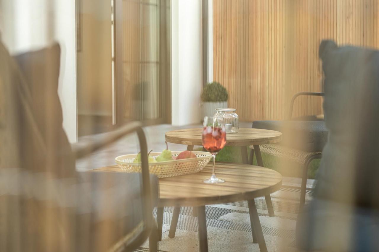 ניוסטיפט אים סטובאיטל Oskar Apartments מראה חיצוני תמונה