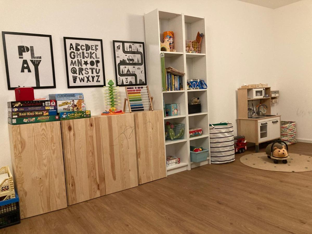 ניוסטיפט אים סטובאיטל Oskar Apartments מראה חיצוני תמונה